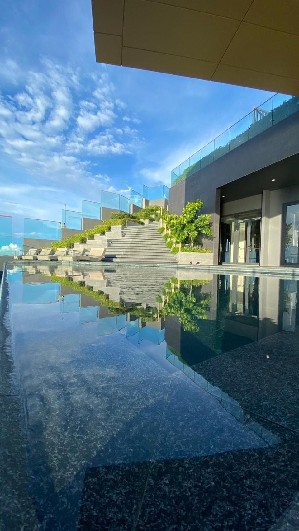 The Edge Central Pattaya Seaview With Infinity Pool & Free Netflix Εξωτερικό φωτογραφία