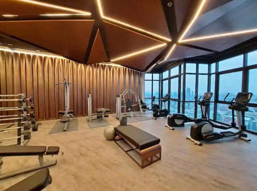 The Edge Central Pattaya Seaview With Infinity Pool & Free Netflix Εξωτερικό φωτογραφία